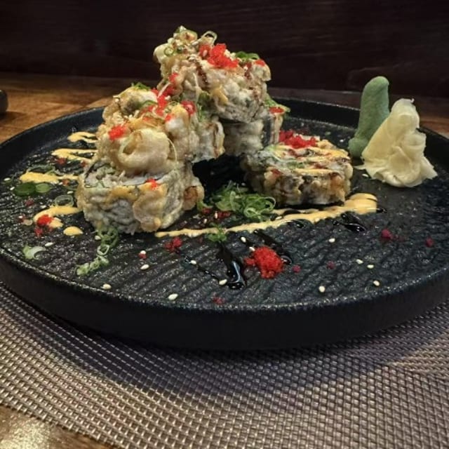 Brooklyn Hot Roll.