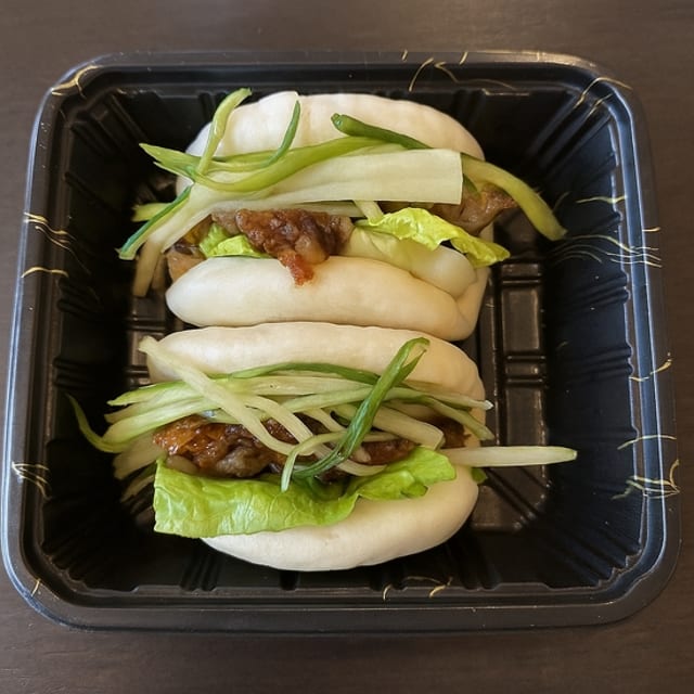 Duck Bun.